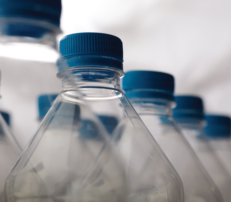 Zahrat Al Waha Trading Company announces the start of operating two production lines for plastic bottle caps and starting commercial sales